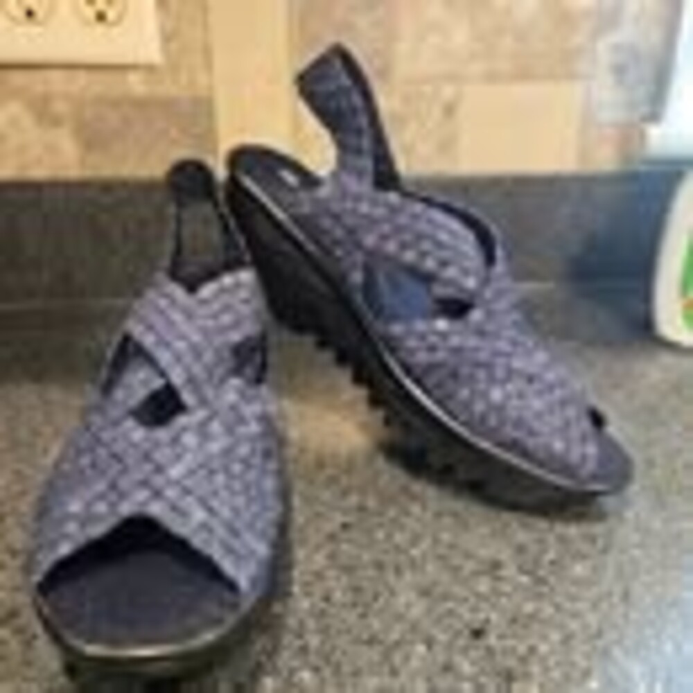 BM Comfortable Blue Woven Wedge Sandals Size 39 / US 8